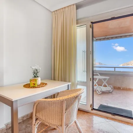 Vistas Y Playa Apartamento Calpe